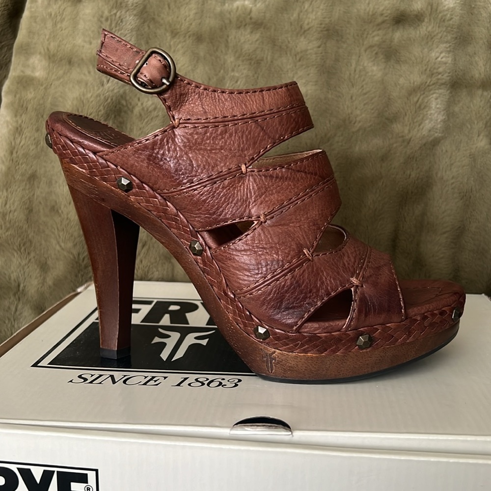 New! FRYE Dara Campus Stitch Brown Leather Size 8.5M